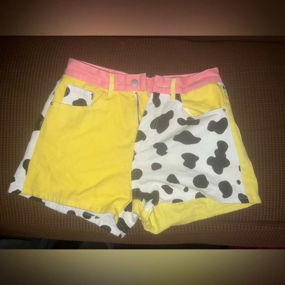 Women’s - Yellow/Pink/Cow-Print Colorblock Shorts